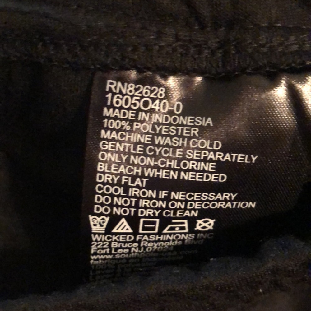 Southpole Tech Fleece Black Sweatpants - Picture 12 of 12